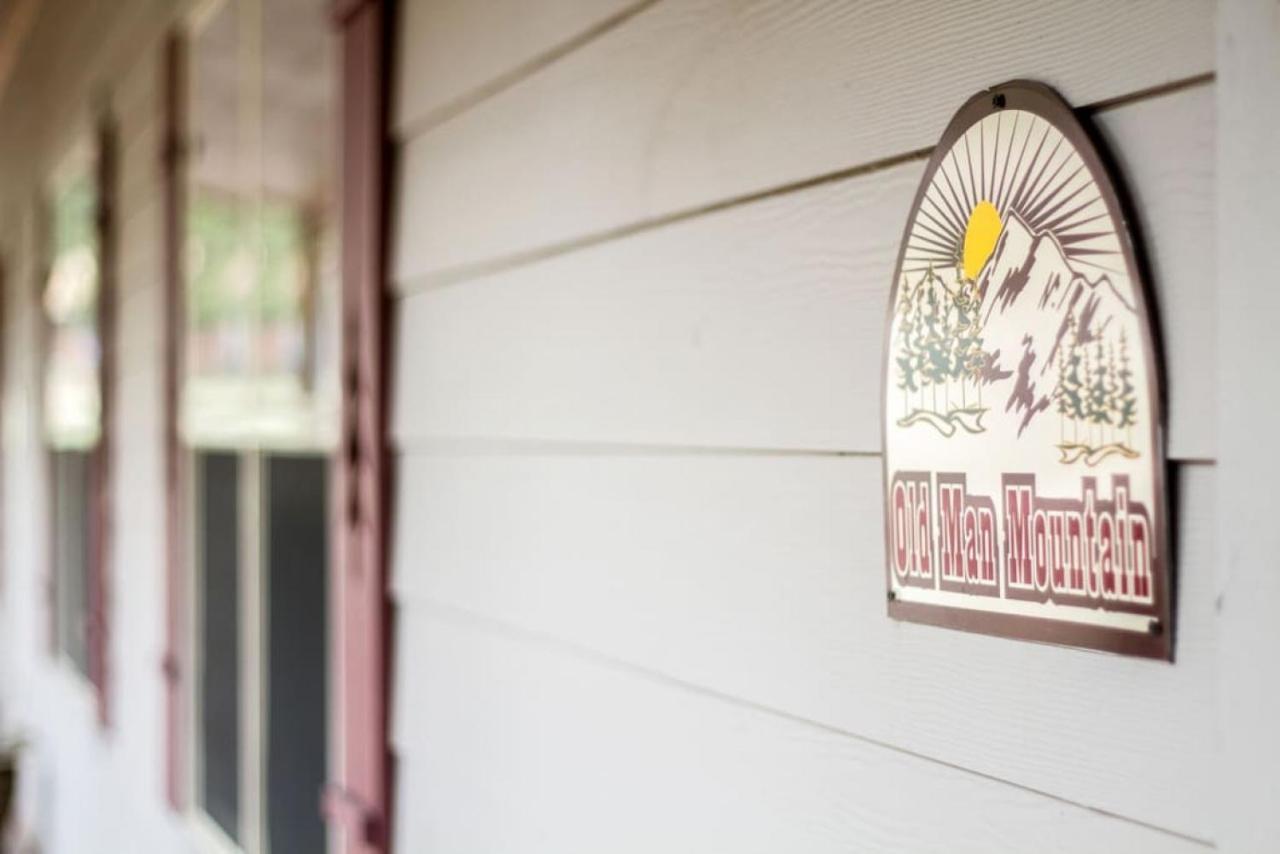 Old Man Mountain, Spacious Lodge With Loft Great For Families, Dogs Allowed Естес Парк Екстериор снимка
